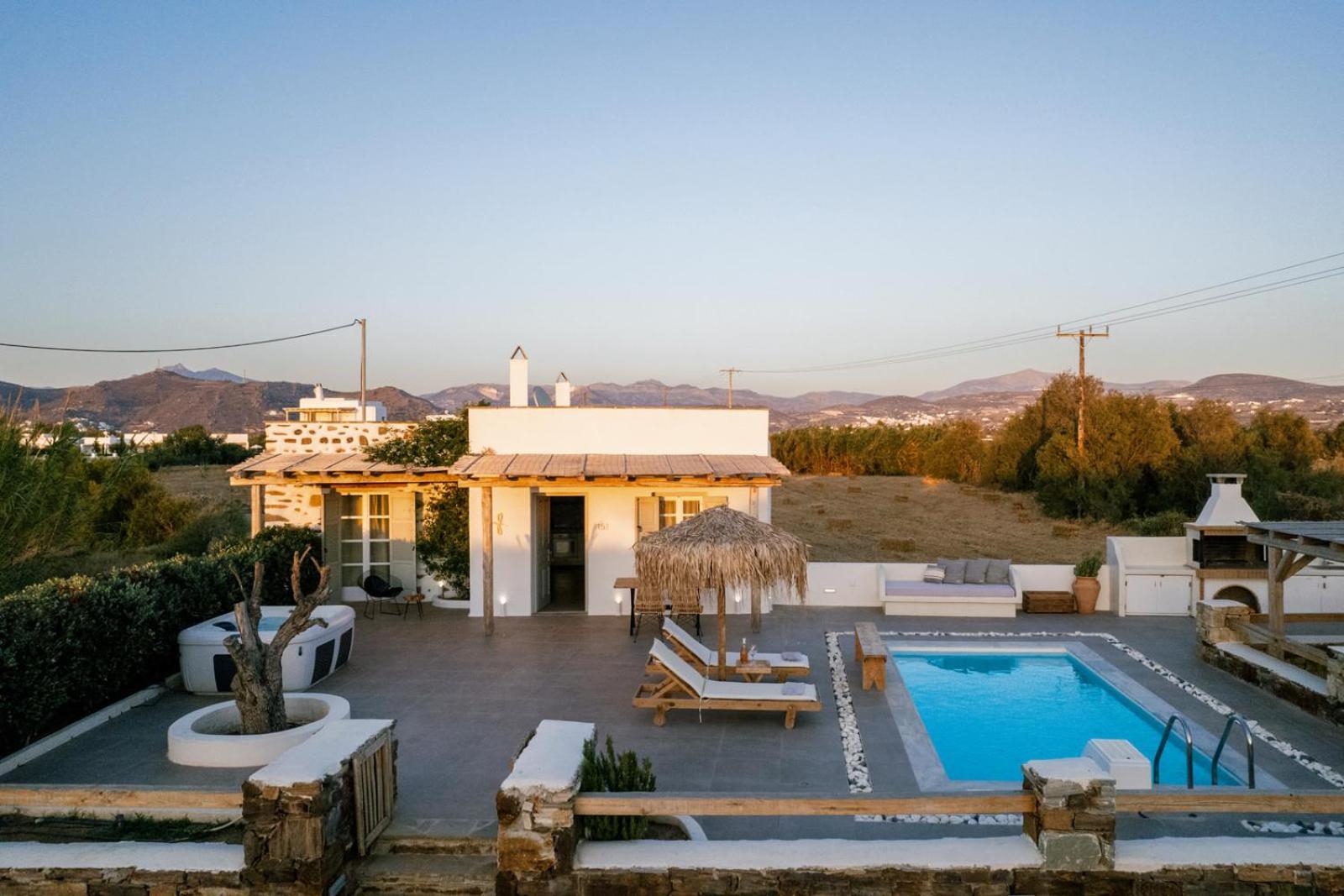 Naxos Finest Hotel & Villas Naxos City Экстерьер фото