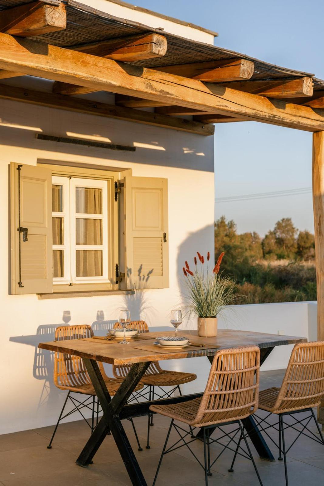 Naxos Finest Hotel & Villas Naxos City Экстерьер фото